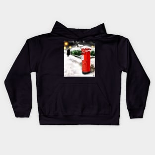 Traditional Christmas Illustration: Red Post Box in Snow [Soft Mix] Kids Hoodie